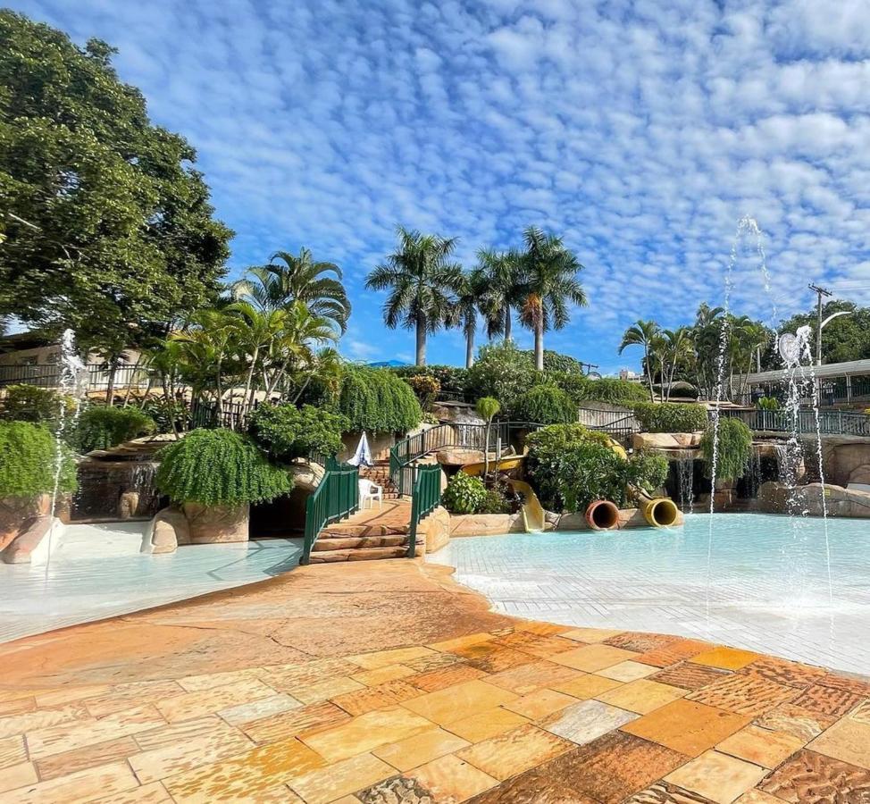 Caldas Novas - Diroma Fiori - Incluso 1 Acesso Ao Acqua Park Vulca - Oficial מראה חיצוני תמונה